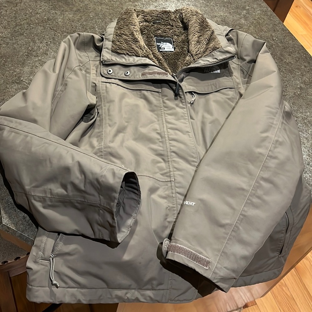Women’s North Face Winter Coat, Size Large
